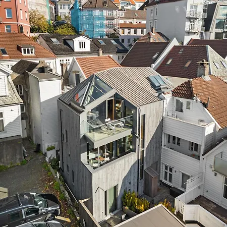 Lejlighed Architectural I Private Balcony I New 2021 *