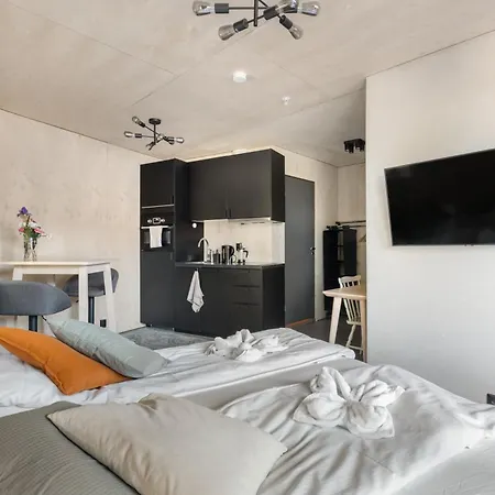 Architectural I Private Balcony Lejlighed